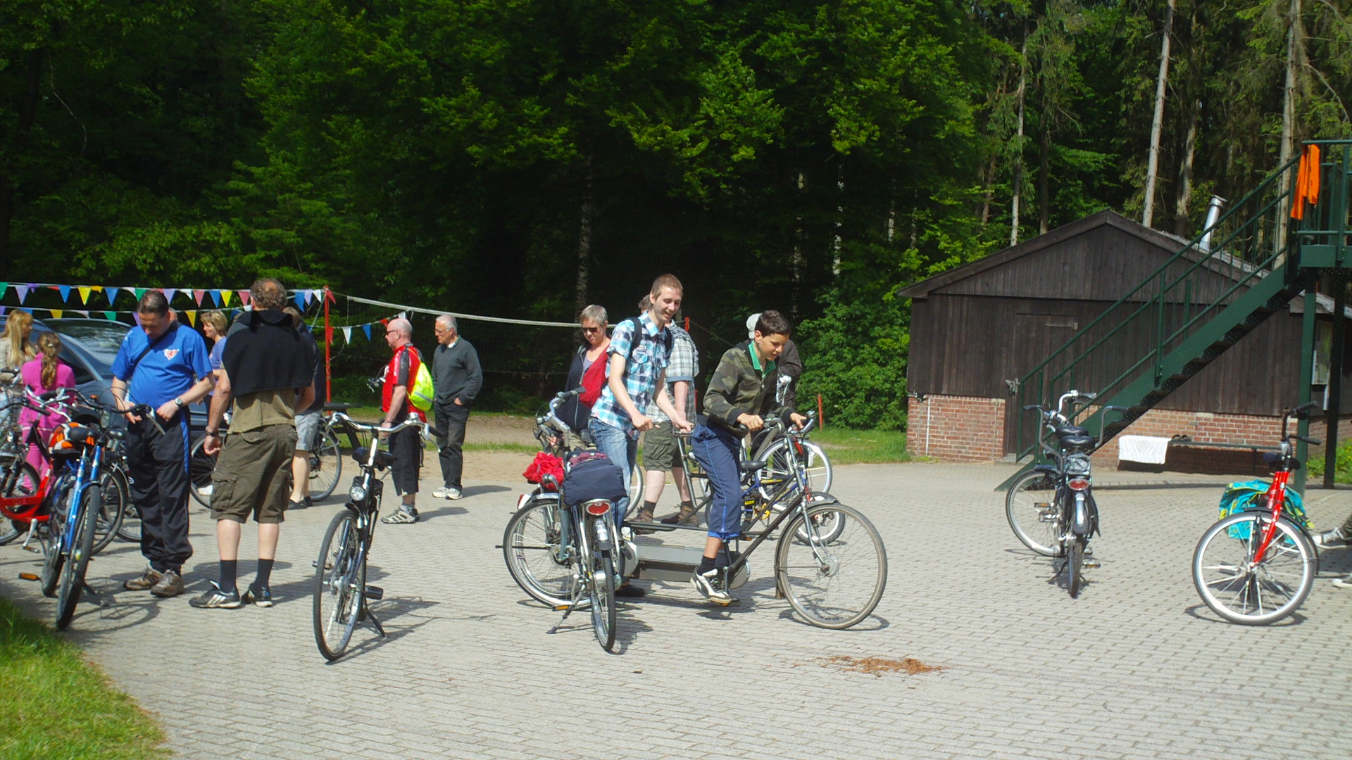 2012 HWK 014.jpg